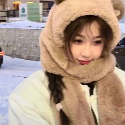 夜晚游玩生活 海报